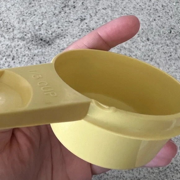 Vintage Tupperware Measuring Cups - Picture 6 of 6